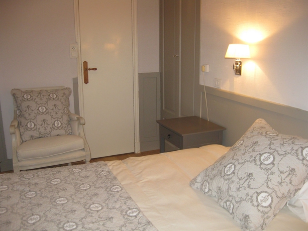 Imagen de la habitación del Hotel De L'amphithéâtre. Foto 13