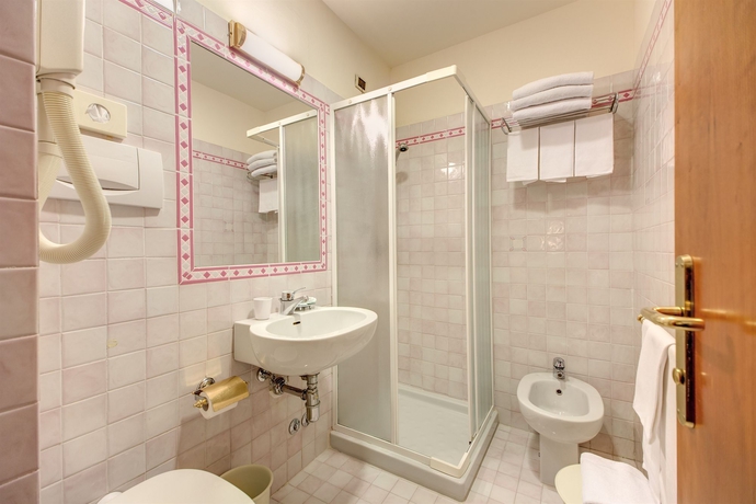 Imagen de la habitación del Hotel De Lanzi. Foto 9