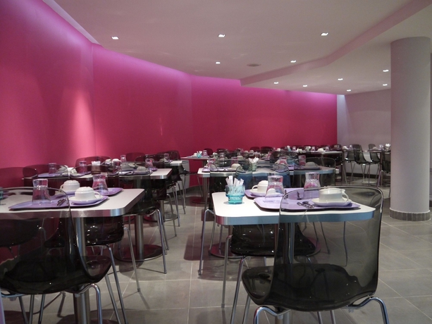 Imagen del bar/restaurante del Hotel De L'aqueduc. Foto 5