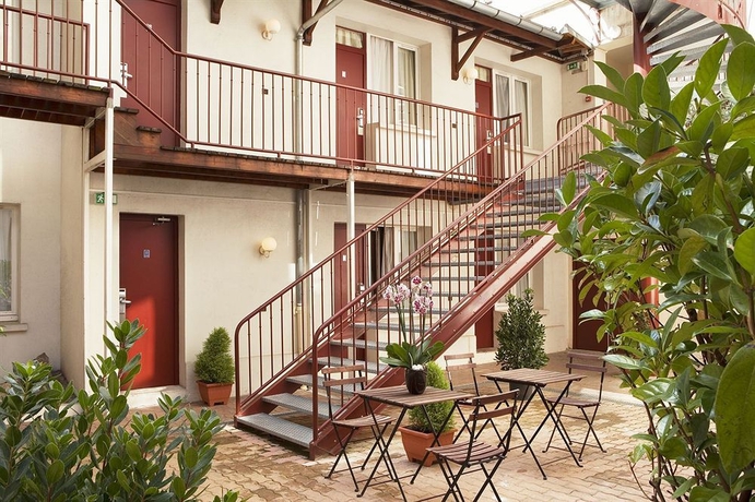 Imagen de los interiores del Hotel De L'aqueduc. Foto 10