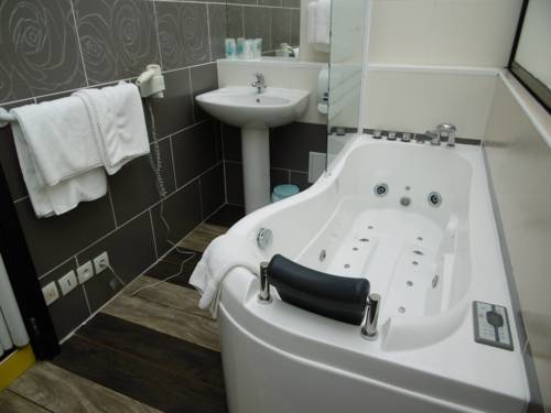 Imagen de la habitación del Hotel De L'arriv&eacute;e. Foto 2