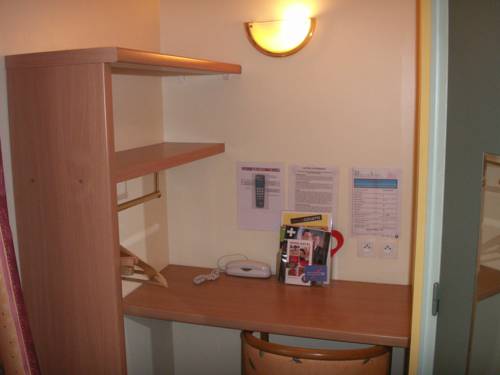 Imagen de la habitación del Hotel De L'arriv&eacute;e. Foto 15