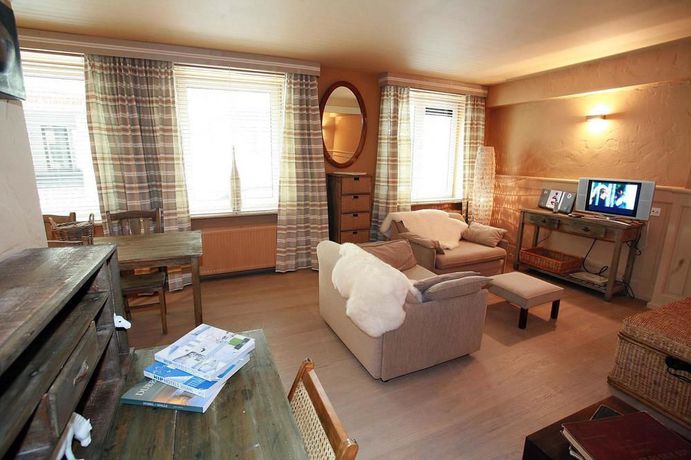 Imagen de la habitación del Hotel De Laurier. Foto 8