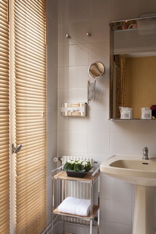 Imagen de la habitación del Hotel De L'avre. Foto 13