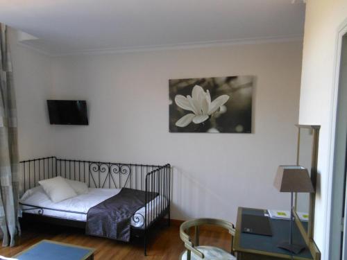 Imagen general del Hotel De L'ecu De France. Foto 4