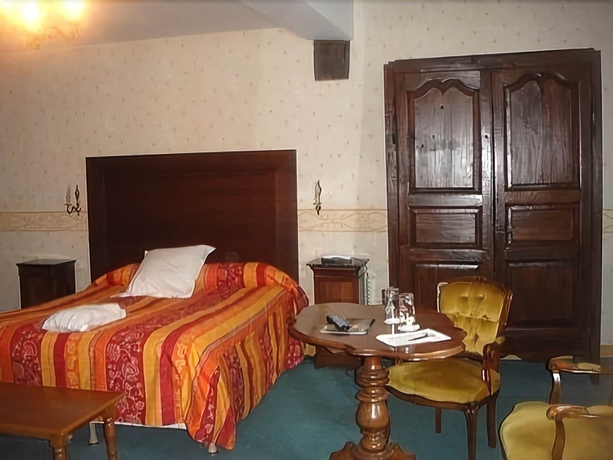 Imagen de la habitación del Hotel De L'ecu. Foto 9