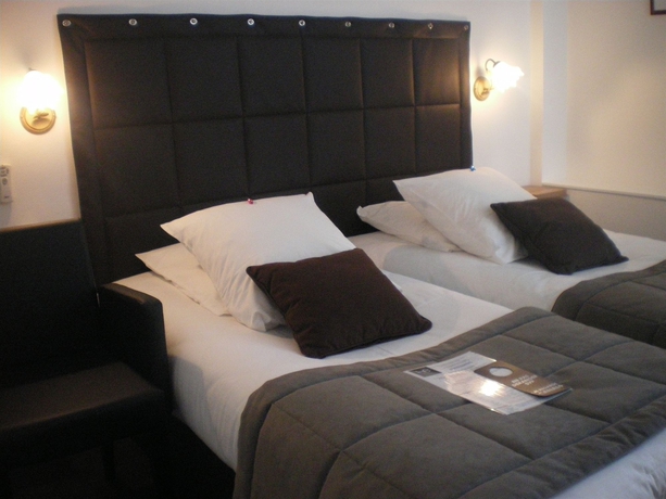 Imagen de la habitación del Hotel De L'europe, Angers. Foto 13