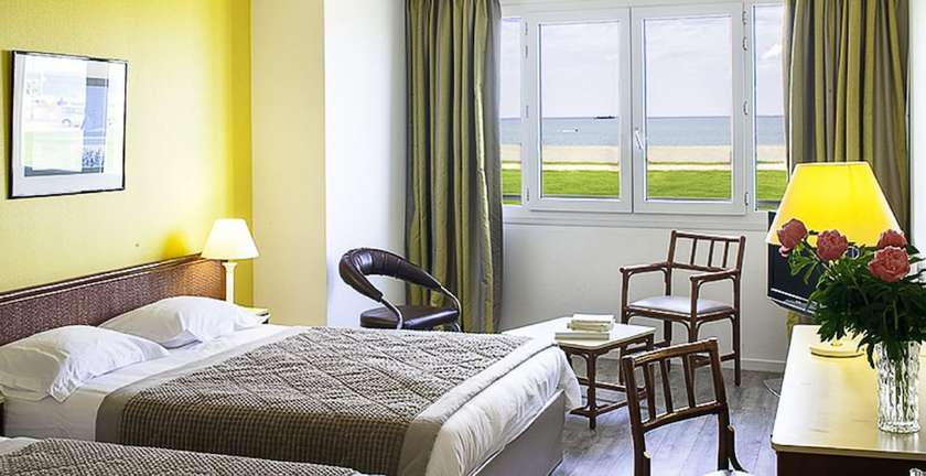 Imagen de la habitación del Hotel De L'europe, DIEPPE. Foto 9
