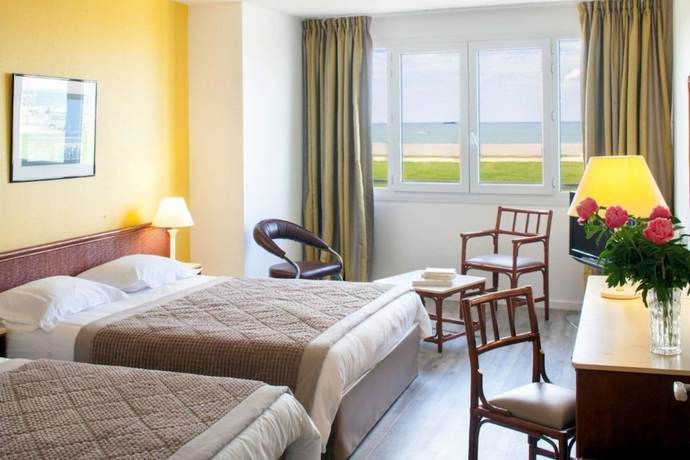 Imagen de la habitación del Hotel De L'europe, DIEPPE. Foto 13