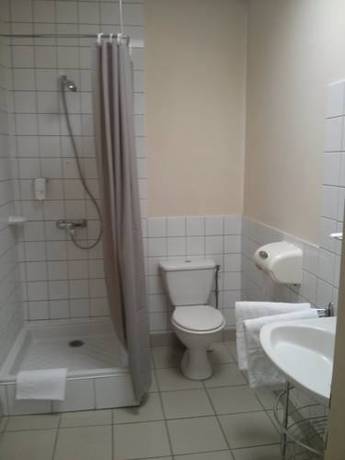 Imagen de la habitación del Hotel De L'europe, Joyeuse. Foto 8