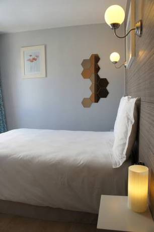 Imagen de la habitación del Hotel De L'europe, PERROS GUIREC. Foto 8