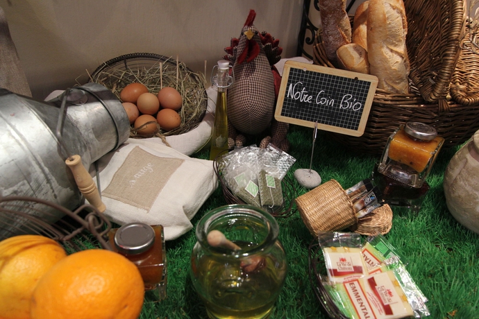 Imagen del bar/restaurante del Hotel De L'horloge, Avignon. Foto 4