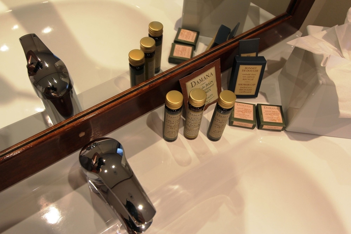 Imagen de la habitación del Hotel De L'horloge, Avignon. Foto 7