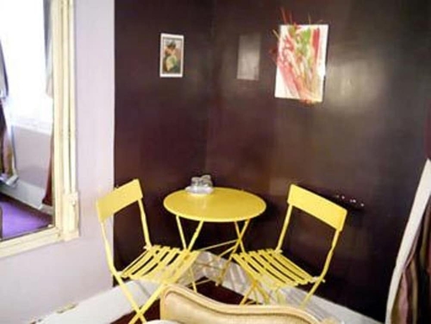 Imagen de la habitación del Hotel De Lille - Louvre. Foto 9