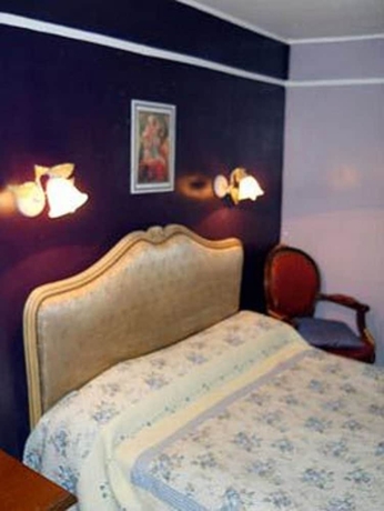 Imagen de la habitación del Hotel De Lille - Louvre. Foto 14