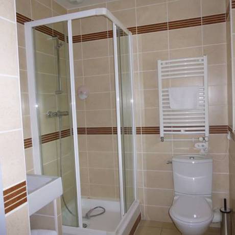 Imagen de la habitación del Hotel De Lion Sur Mer. Foto 15