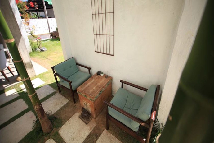 Imagen de los exteriores del Hotel De Lit. Foto 12