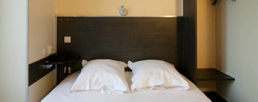 Imagen de la habitación del Hotel De Londres, Lille. Foto 2