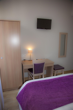 Imagen de la habitación del Hotel De Londres, Menton. Foto 13