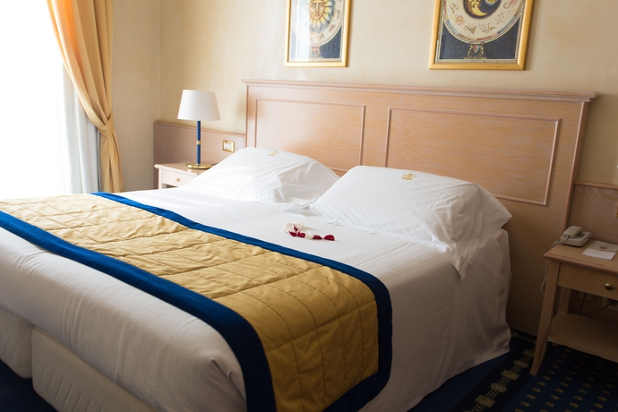 Imagen de la habitación del Hotel De Londres, Rimini. Foto 6