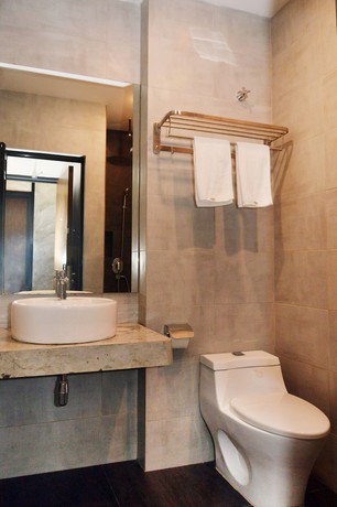Imagen de la habitación del Hotel De Luna. Foto 13