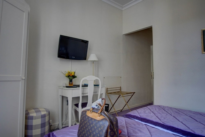 Imagen de la habitación del Hotel De L'univers, ARRAS. Foto 4