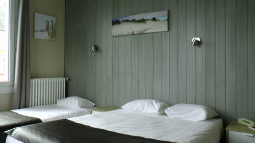 Imagen de la habitación del Hotel De L'univers, Caen. Foto 10