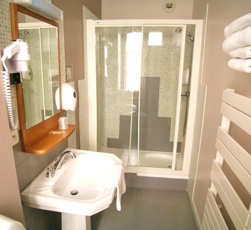 Imagen de la habitación del Hotel De L'univers, Saint Malo. Foto 9