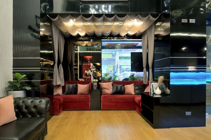 Imagen general del Hotel De Lux Bangkok. Foto 3