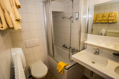 Imagen de la habitación del Hotel De Moiry Sup&eacute;rieur. Foto 4