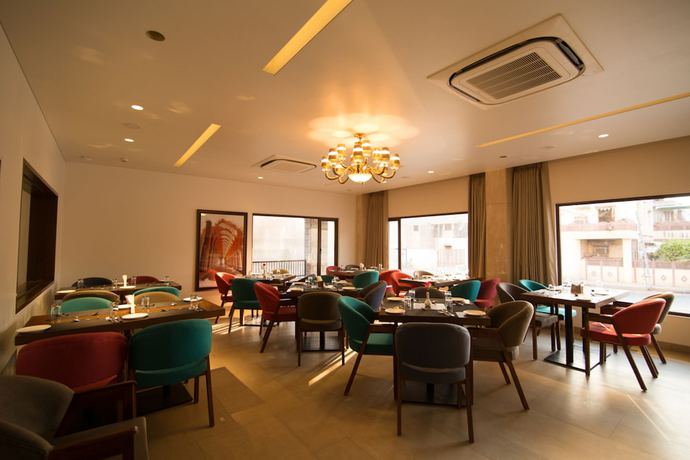 Imagen del bar/restaurante del Hotel De Nada. Foto 4