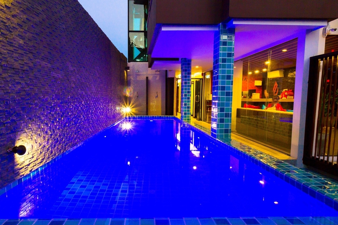 Imagen de la piscina del Hotel De Nara. Foto 17