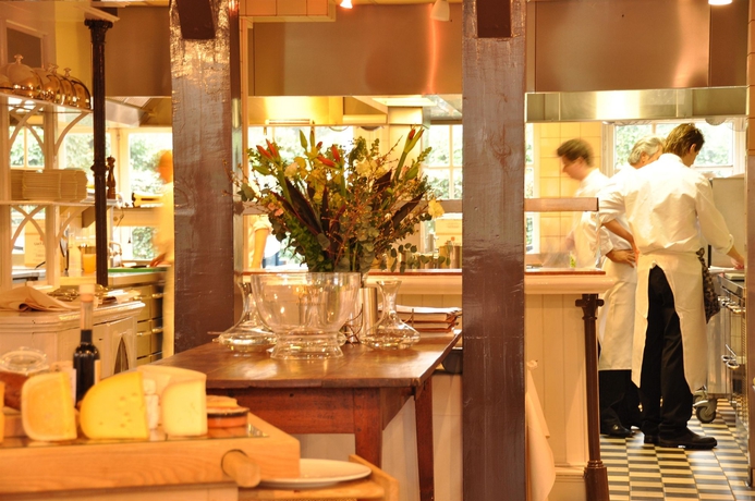 Imagen del bar/restaurante del Hotel De Nederlanden. Foto 3