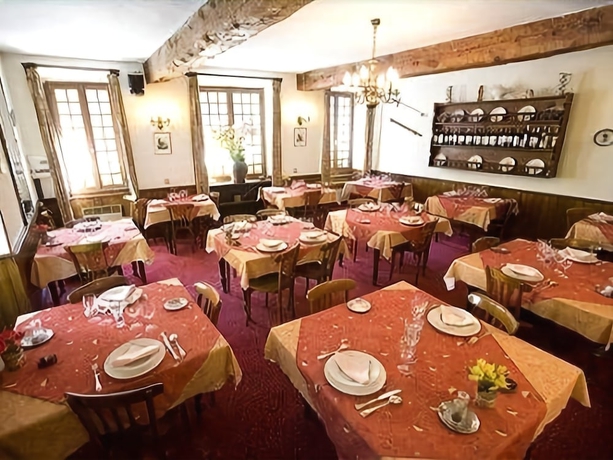 Imagen del bar/restaurante del Hotel De Nevers. Foto 4