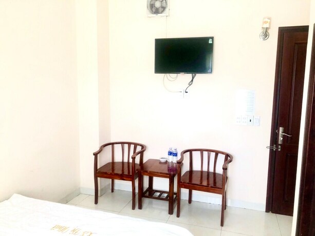 Imagen de la habitación del Hotel De Nhat. Foto 11