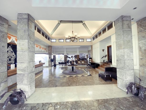 Imagen de los interiores del Hotel De Ningrat Topas Galeria. Foto 18