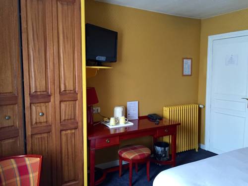 Imagen de la habitación del Hotel De Normandie, EVREUX. Foto 11