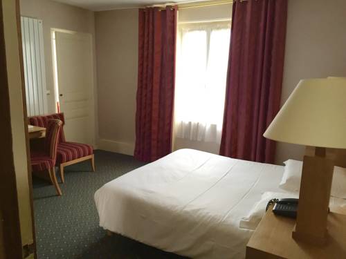 Imagen de la habitación del Hotel De Normandie, EVREUX. Foto 12