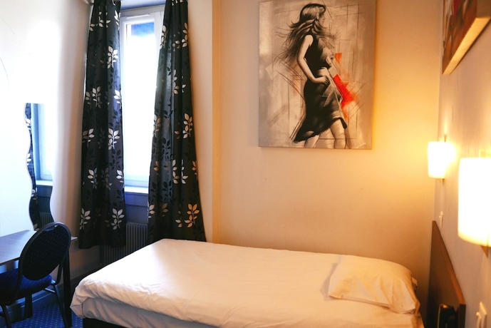 Imagen de la habitación del Hotel De Normandie, Lyon. Foto 8