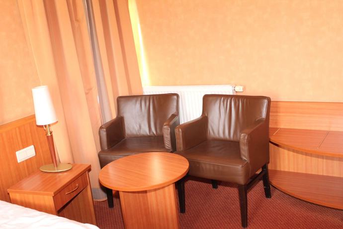 Imagen de la habitación del Hotel De Notelaer. Foto 7