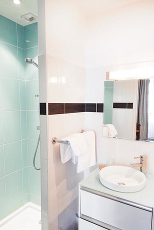 Imagen de la habitación del Hotel De Paris, 1. Hôtel de Ville - Lyon. Foto 9