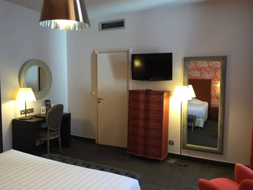 Imagen de la habitación del Hotel De Paris, BESANCON. Foto 7