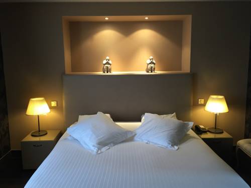 Imagen de la habitación del Hotel De Paris, BESANCON. Foto 12