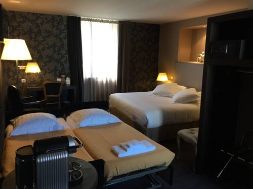 Imagen de la habitación del Hotel De Paris, BESANCON. Foto 15