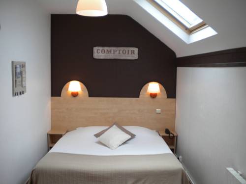 Imagen de la habitación del Hotel De Paris, Barneville-Carteret. Foto 4