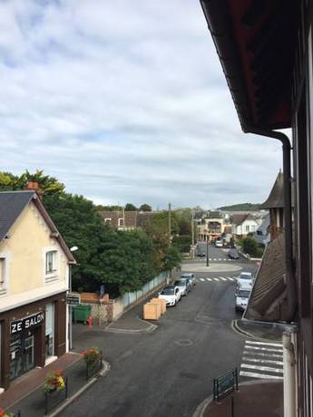 Imagen de la habitación del Hotel De Paris, CABOURG. Foto 5