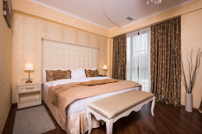 Imagen de la habitación del Hotel De Paris, Krasnodar. Foto 7