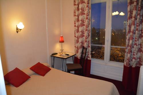 Imagen de la habitación del Hotel De Paris, LIMOGES. Foto 5