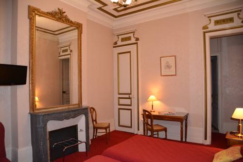 Imagen de la habitación del Hotel De Paris, LIMOGES. Foto 6