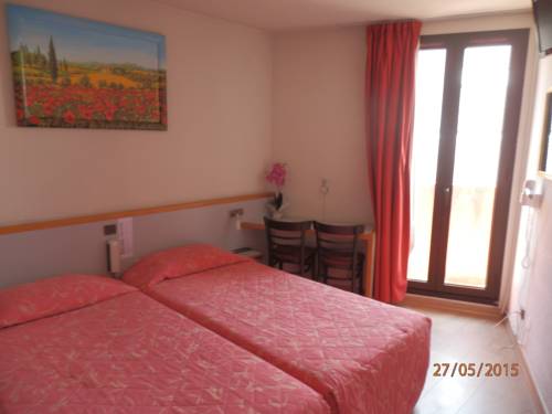 Imagen de la habitación del Hotel De Paris, Lourdes. Foto 4